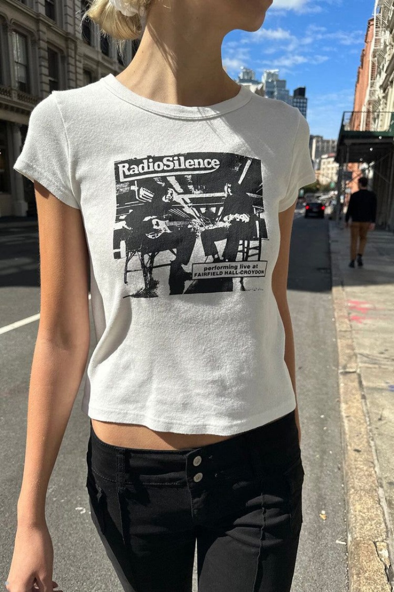 T-Shirt Brandy Melville Hailie Radio Silence Live Blanche | OJG-38571740